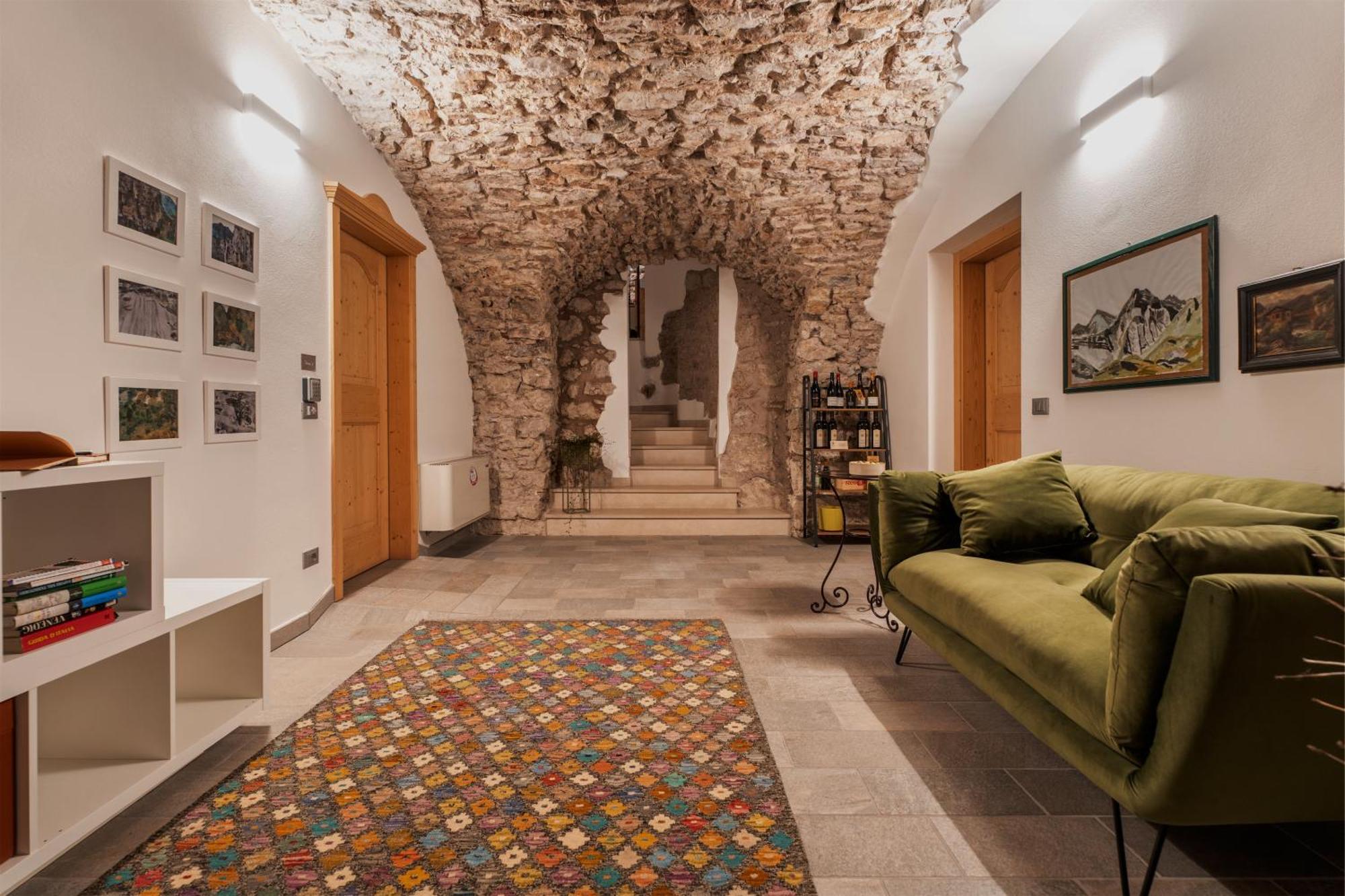 Pietra Rara Apartments بياتراموراتا المظهر الخارجي الصورة