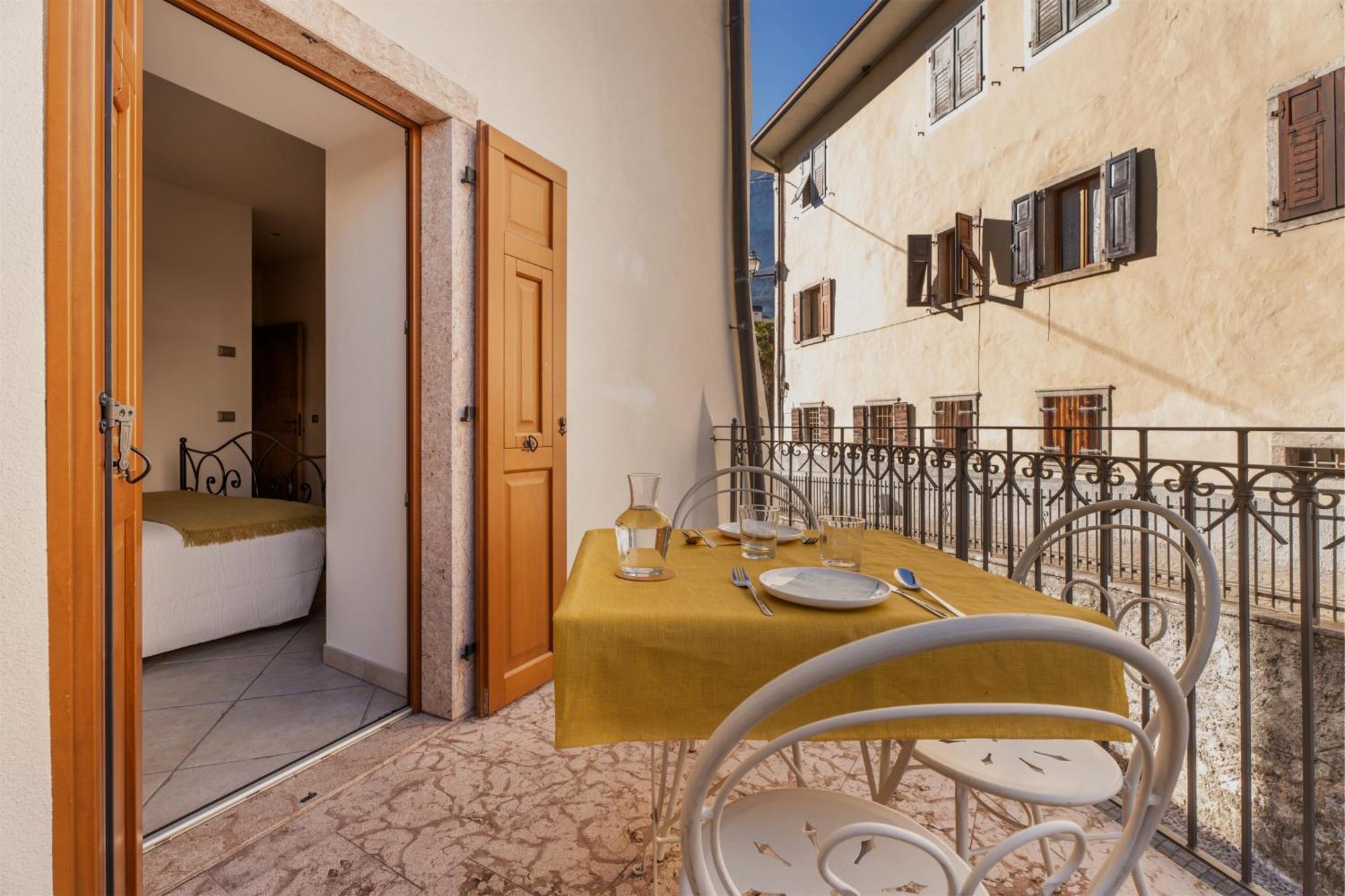 Pietra Rara Apartments بياتراموراتا المظهر الخارجي الصورة
