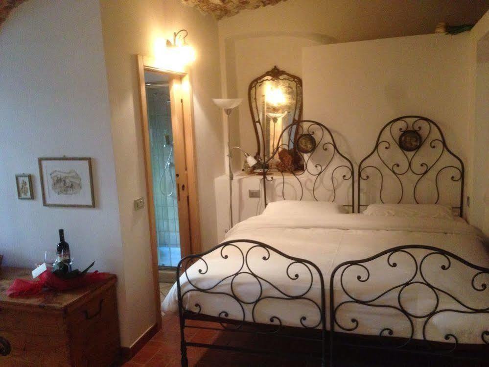 Pietra Rara Apartments بياتراموراتا المظهر الخارجي الصورة